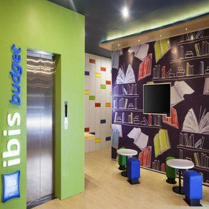 Hotel Ibis Budget Makassar Airport